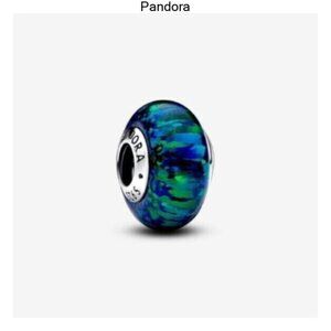 Pandora Opalescent Green Charm